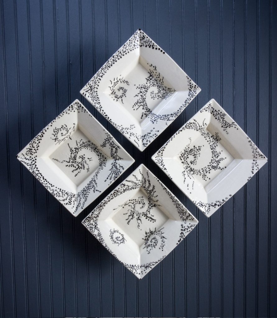 square dish set of four